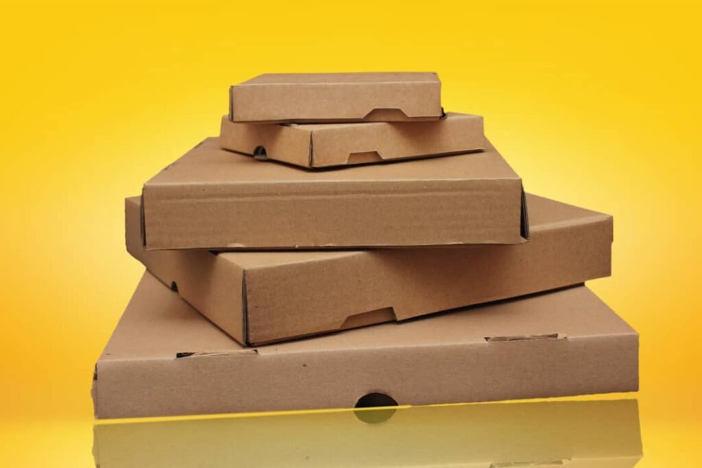 Plain pizza boxes
